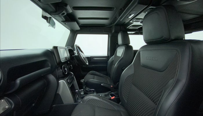 2021 Mahindra Thar LX PETROL HT 4WD AT, Petrol, Automatic, 41,175 km, Right Side Front Door Cabin