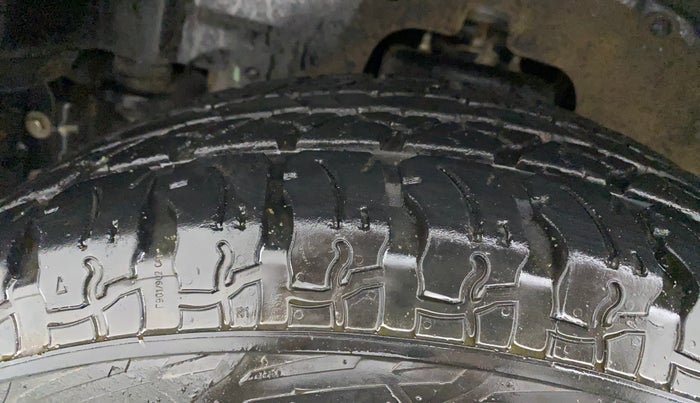 2021 Mahindra Thar LX PETROL HT 4WD AT, Petrol, Automatic, 41,175 km, Left Front Tyre Tread
