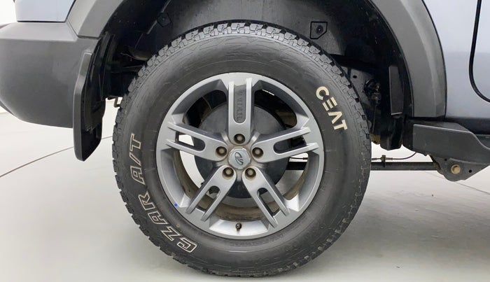 2021 Mahindra Thar LX PETROL HT 4WD AT, Petrol, Automatic, 41,175 km, Right Rear Wheel