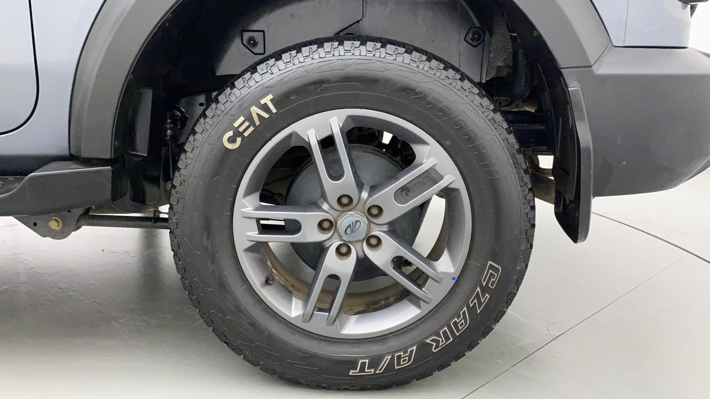 2021 Mahindra Thar LX PETROL HT 4WD AT, Petrol, Automatic, 41,175 km, Left Rear Wheel