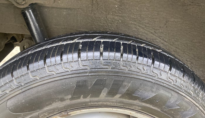 2018 Maruti Wagon R 1.0 LXI CNG, CNG, Manual, 79,328 km, Right Rear Tyre Tread