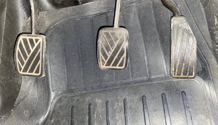 2021 Maruti New Wagon-R LXI CNG 1.0 L, CNG, Manual, 13,157 km, Pedals