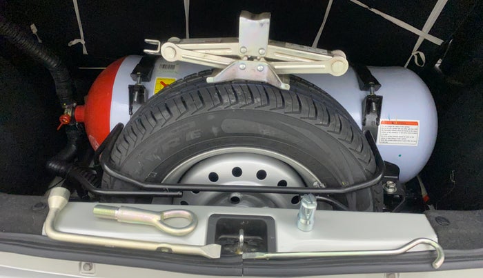 2021 Maruti New Wagon-R LXI CNG 1.0 L, CNG, Manual, 13,157 km, Spare Tyre