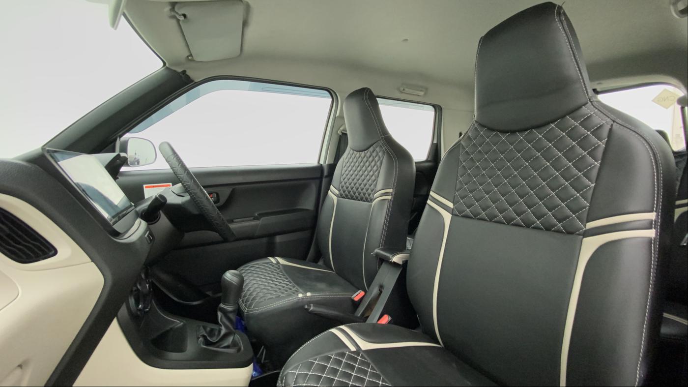 2021 Maruti New Wagon-R LXI CNG 1.0 L, CNG, Manual, 13,157 km, Right Side Front Door Cabin