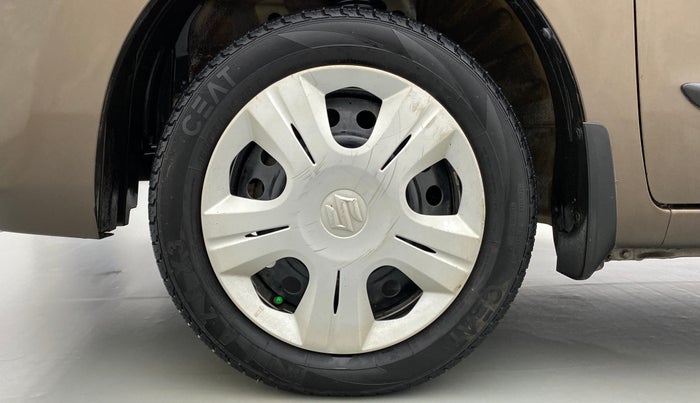 2014 Maruti Wagon R 1.0 VXI, Petrol, Manual, 87,734 km, Left Front Wheel