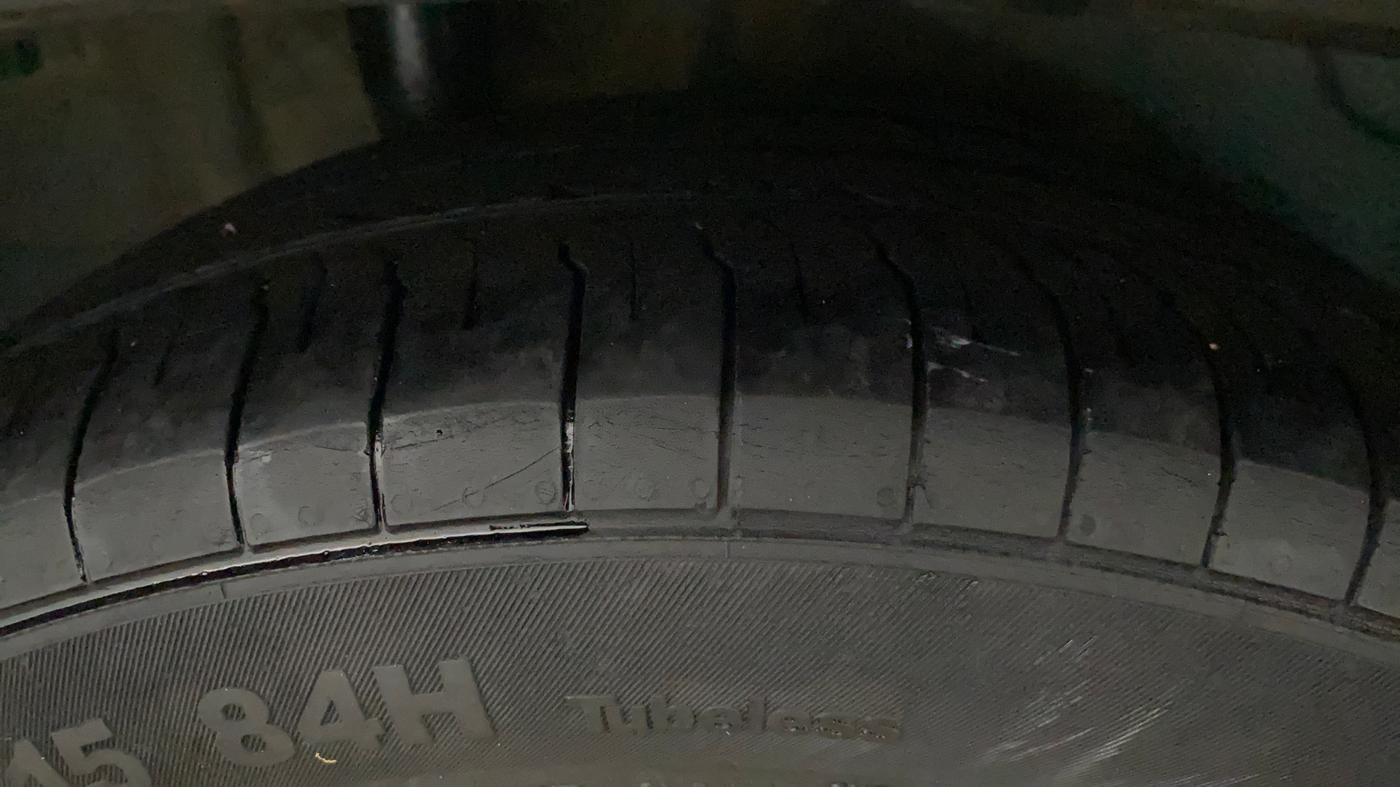 2020 Maruti IGNIS ZETA 1.2, CNG, Manual, 1,23,362 km, Right Rear Tyre Tread