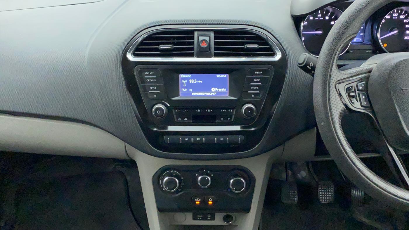 2018 Tata Tiago XZ PETROL, Petrol, Manual, 71,390 km, Air Conditioner
