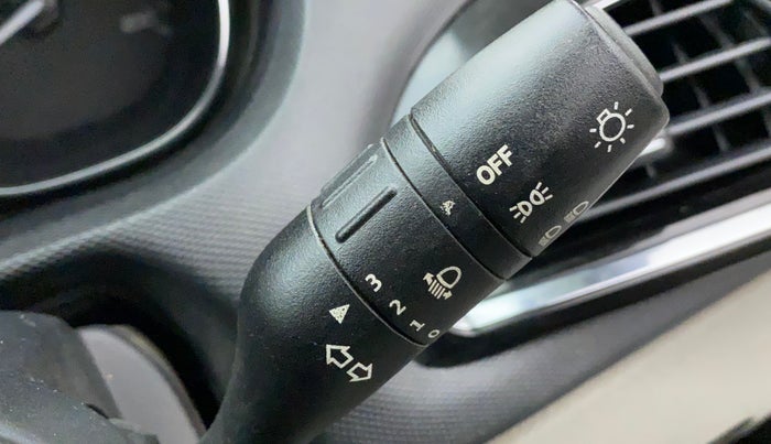 2018 Tata Tiago XZ PETROL, Petrol, Manual, 71,390 km, Dashboard - Headlight height adjustment not working