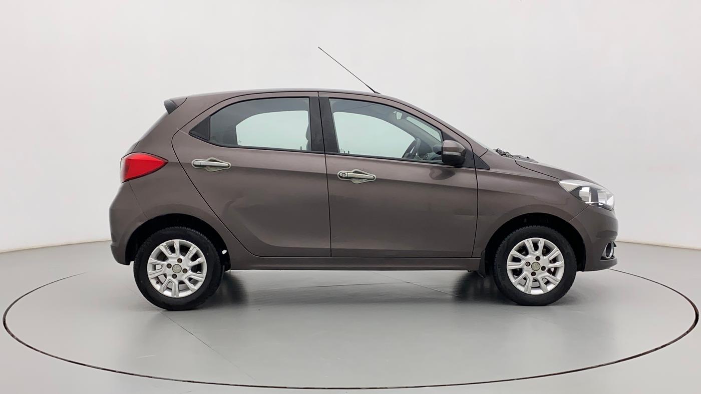 2018 Tata Tiago XZ PETROL, Petrol, Manual, 71,390 km, Right Side View