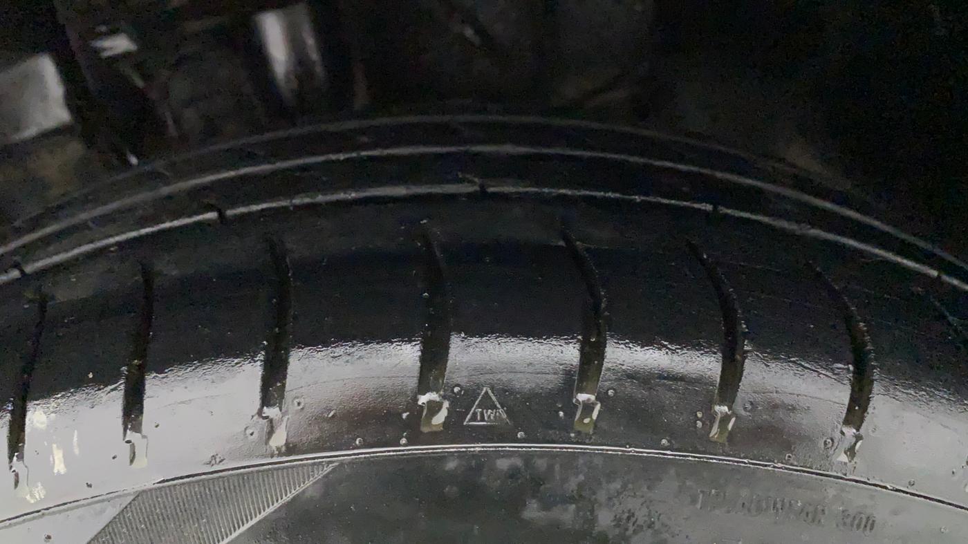 2018 Tata Tiago XZ PETROL, Petrol, Manual, 71,390 km, Left Front Tyre Tread