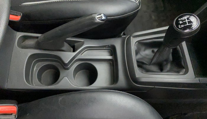 2016 Maruti Vitara Brezza ZDI PLUS DUAL TONE, Diesel, Manual, 1,07,751 km, Gear Lever