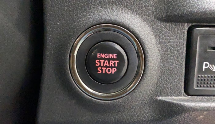 2016 Maruti Vitara Brezza ZDI PLUS DUAL TONE, Diesel, Manual, 1,07,751 km, Keyless Start/ Stop Button