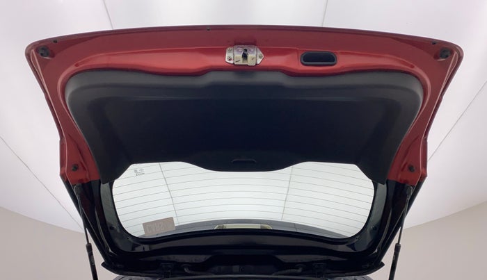 2016 Maruti Vitara Brezza ZDI PLUS DUAL TONE, Diesel, Manual, 1,07,751 km, Boot Door Open