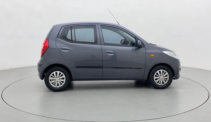 2015 Hyundai i10 SPORTZ 1.1, Petrol, Manual, 35,473 km, Right Side View