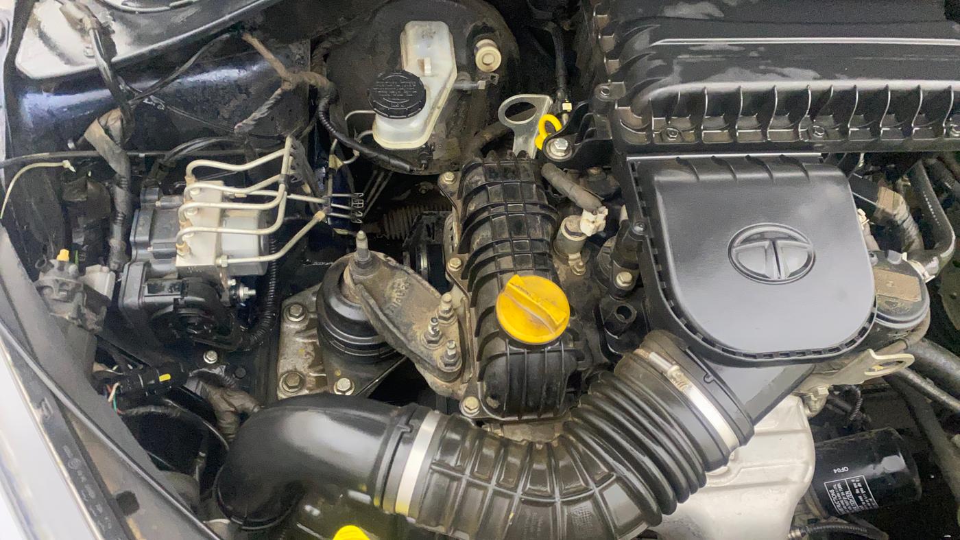 2019 Tata TIGOR XZA PETROL, Petrol, Automatic, 81,222 km, Engine View - Right