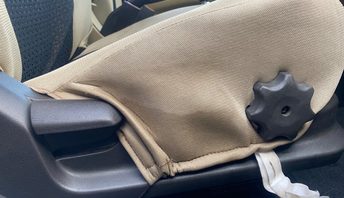 2013 Hyundai Verna FLUIDIC 1.6 VTVT SX, Petrol, Manual, 70,493 km, Driver Side Adjustment Panel