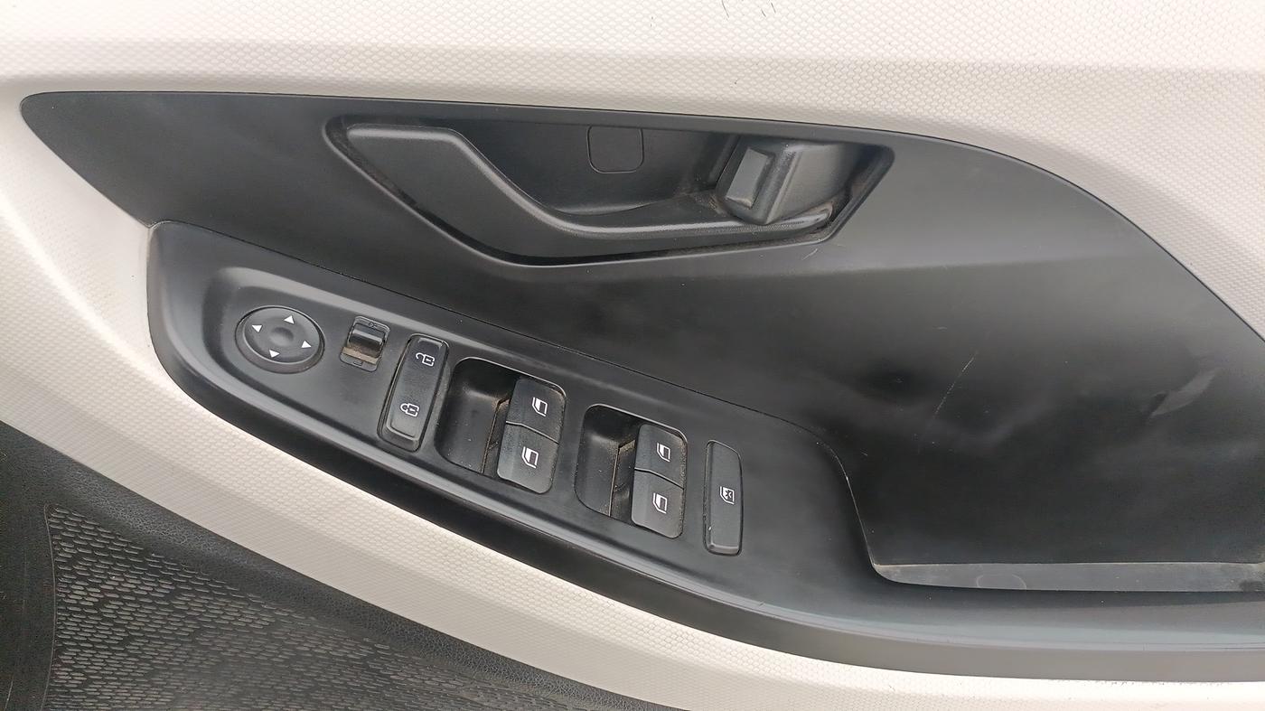 2020 Hyundai Creta E 1.5 DIESEL, Diesel, Manual, 88,160 km, Driver Side Door Panels Control