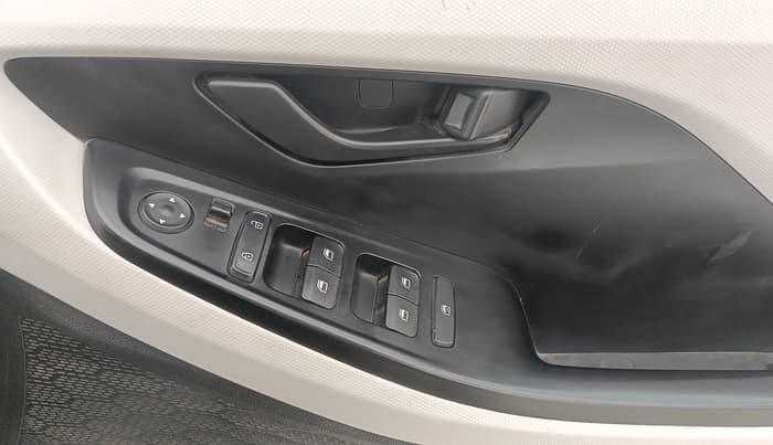 2020 Hyundai Creta E 1.5 DIESEL, Diesel, Manual, 88,160 km, Driver Side Door Panels Control