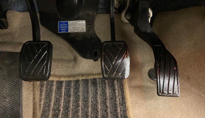 2015 Maruti Ciaz ZXI+, Petrol, Manual, 1,13,815 km, Pedals