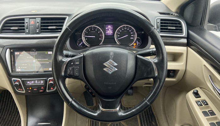 2015 Maruti Ciaz ZXI+, Petrol, Manual, 1,13,815 km, Steering Wheel Close Up