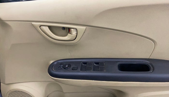 2017 Honda Amaze 1.2L I-VTEC S OPT, CNG, Manual, 52,149 km, Driver Side Door Panels Control