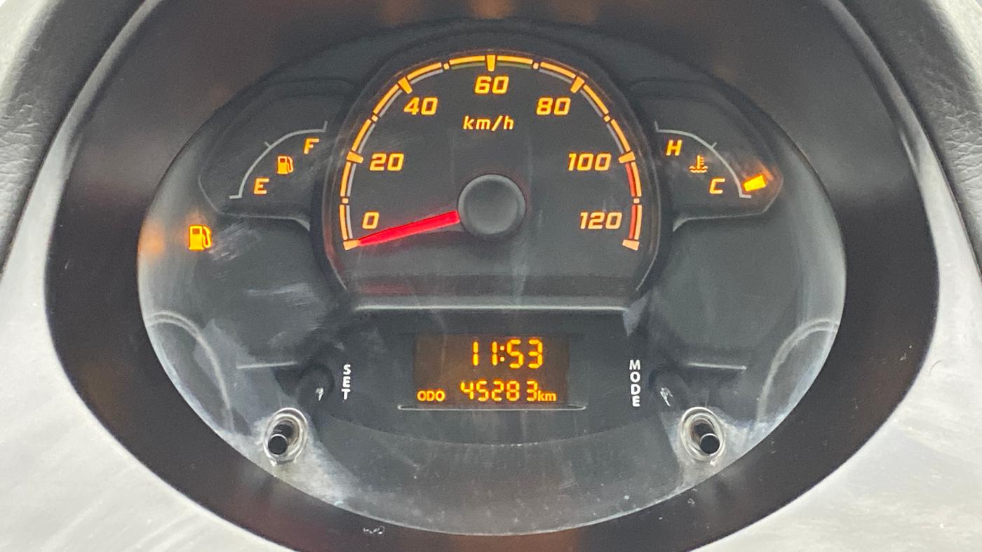 2015 Tata Nano TWIST XM, Petrol, Manual, 45,327 km, Odometer Image