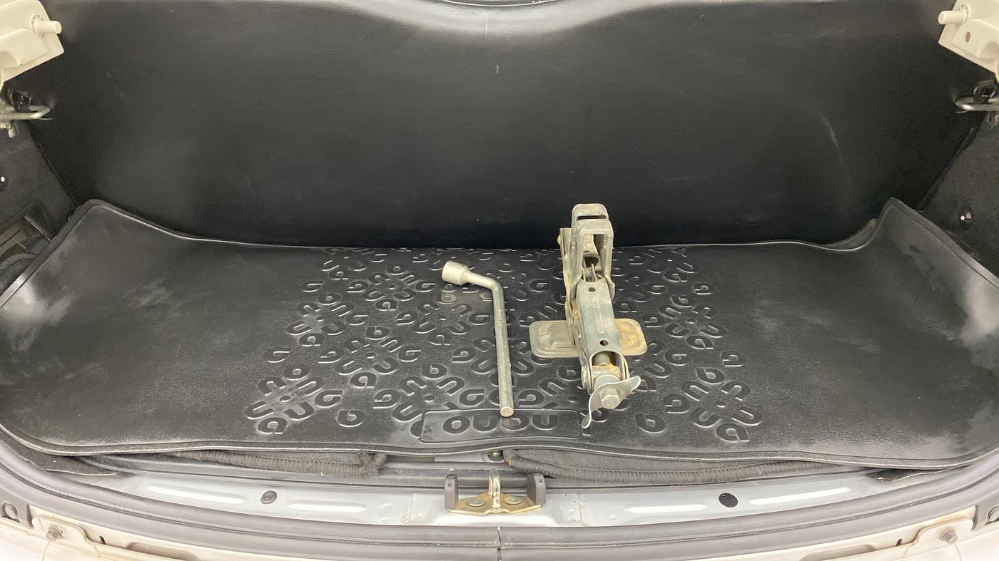 2015 Tata Nano TWIST XM, Petrol, Manual, 45,327 km, Boot Inside