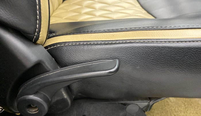 2015 Tata Nano TWIST XM, Petrol, Manual, 45,327 km, Driver Side Adjustment Panel