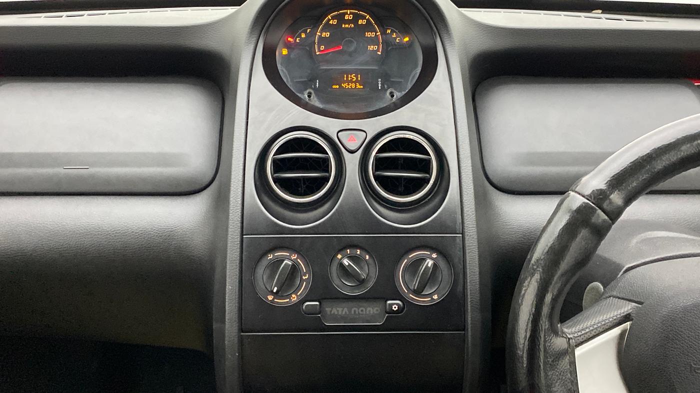 2015 Tata Nano TWIST XM, Petrol, Manual, 45,327 km, Air Conditioner