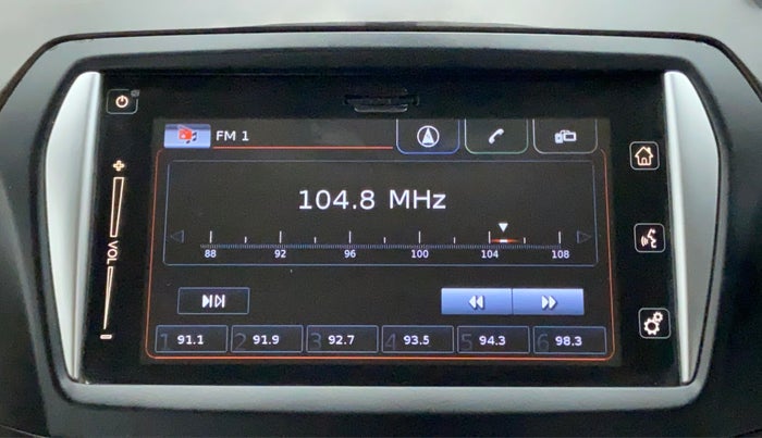 2016 Maruti Ciaz ZXI PLUS, CNG, Manual, 93,550 km, Infotainment System