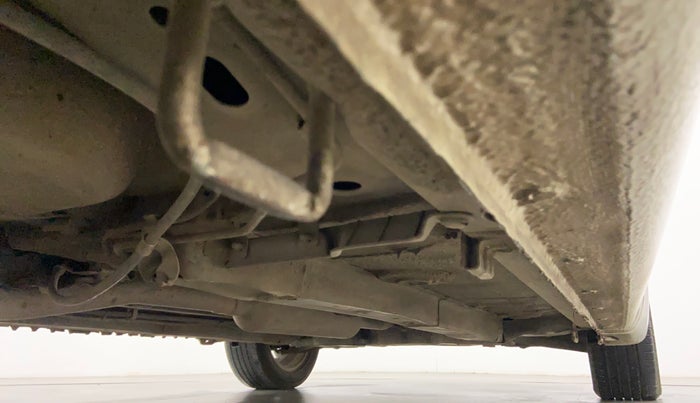 2016 Maruti Ciaz ZXI PLUS, CNG, Manual, 93,550 km, Right Side Underbody