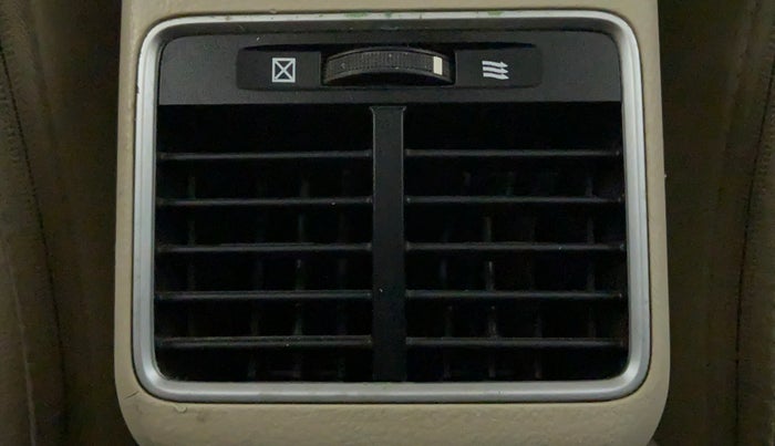 2016 Maruti Ciaz ZXI PLUS, CNG, Manual, 93,550 km, Rear AC Vents