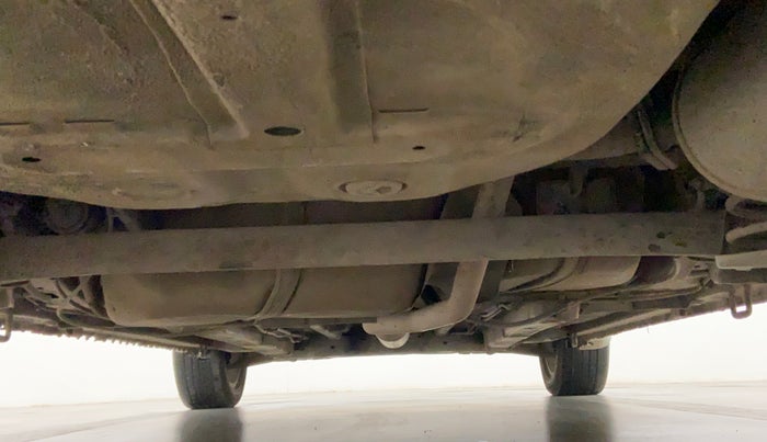 2016 Maruti Ciaz ZXI PLUS, CNG, Manual, 93,550 km, Rear Underbody