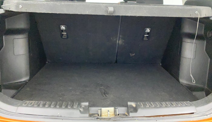 2018 Maruti Vitara Brezza ZDI AMT, Diesel, Automatic, 73,269 km, Boot Inside