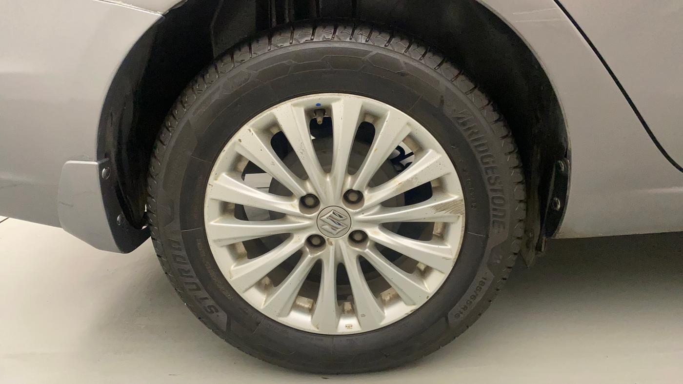 2018 Maruti Ciaz ZETA 1.4  MT PETROL, Petrol, Manual, 87,680 km, Right Rear Wheel