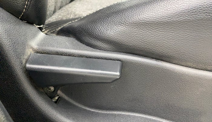 2016 Tata Tiago XT PETROL, Petrol, Manual, 63,782 km, Driver Side Adjustment Panel