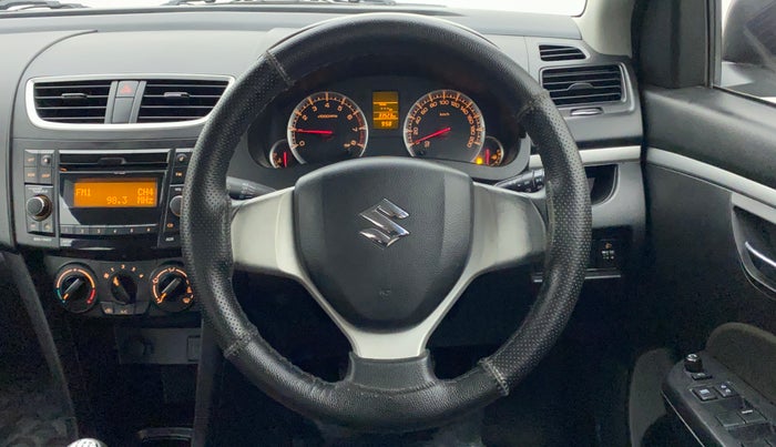 2015 Maruti Swift VXI, Petrol, Manual, 33,523 km, Steering Wheel Close Up