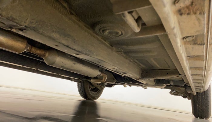 2015 Maruti Swift VXI, Petrol, Manual, 33,523 km, Right Side Underbody