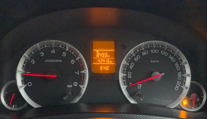 2013 Maruti Swift VXI, Petrol, Manual, 43,415 km, Odometer Image
