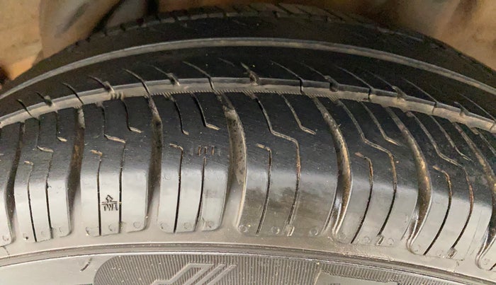2018 Hyundai Verna 1.4 EX PETROL, Petrol, Manual, 70,838 km, Left Rear Tyre Tread