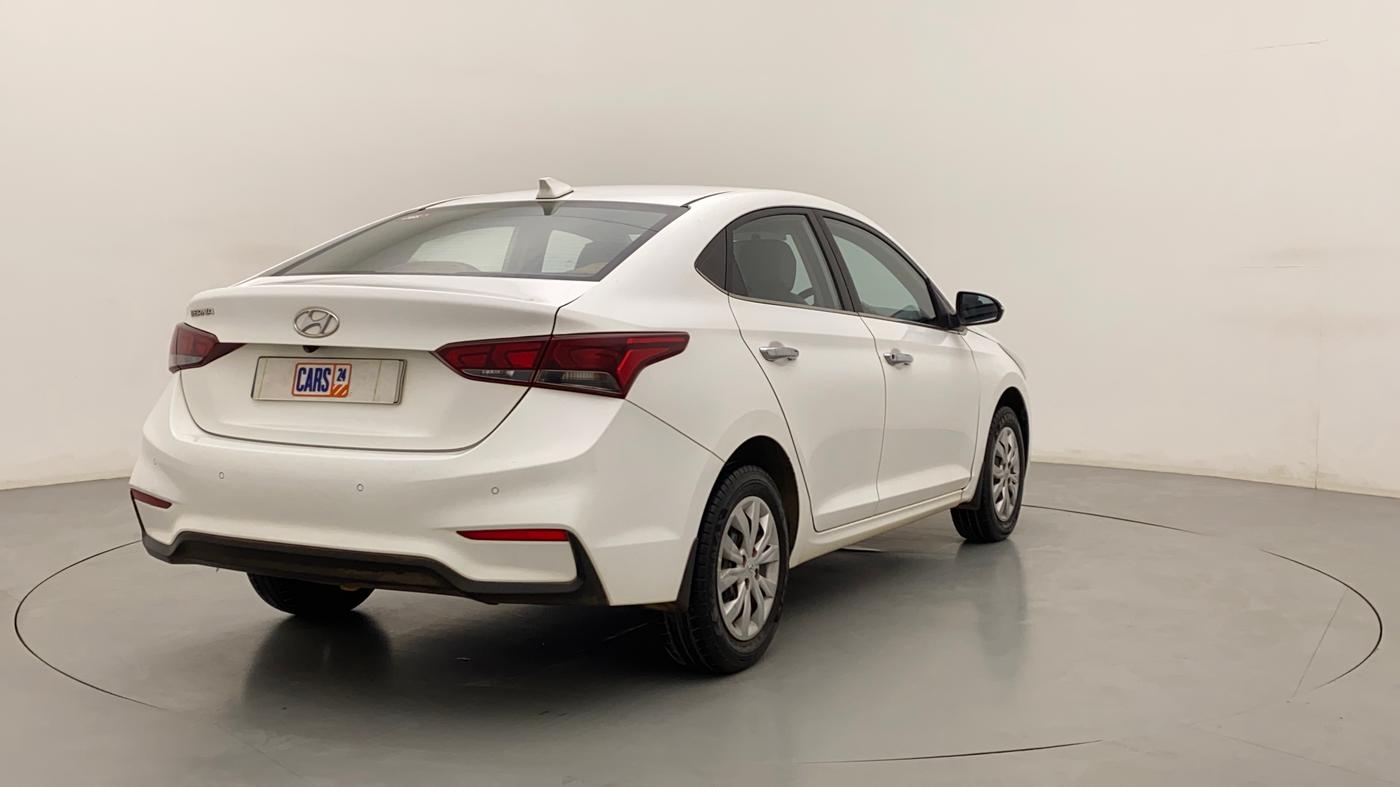 2018 Hyundai Verna 1.4 EX PETROL, Petrol, Manual, 70,838 km, Right Back Diagonal