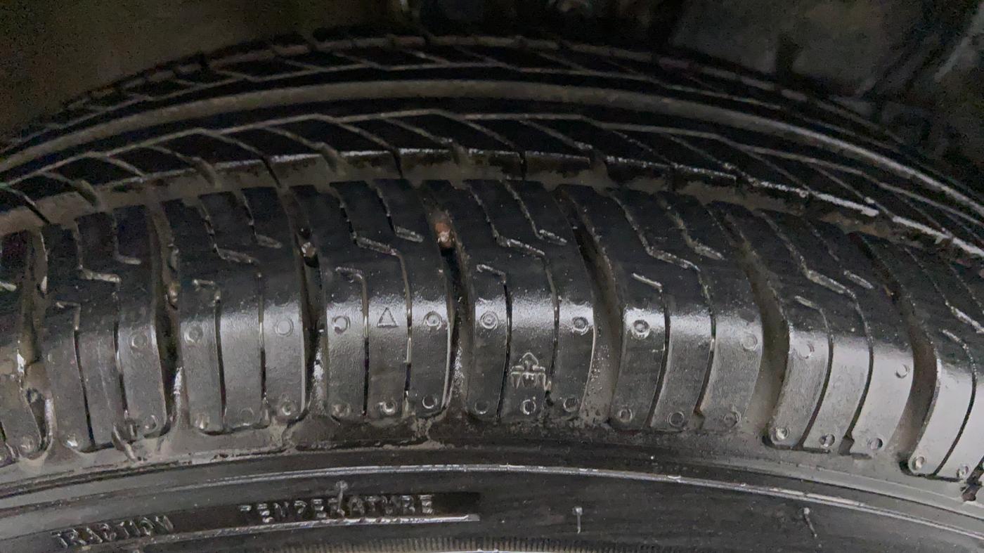 2019 Maruti New Wagon-R LXI CNG 1.0 L, CNG, Manual, 50,620 km, Right Front Tyre Tread