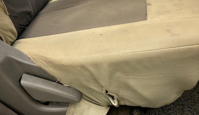 2014 Datsun Go T, Petrol, Manual, 66,548 km, Driver Side Adjustment Panel