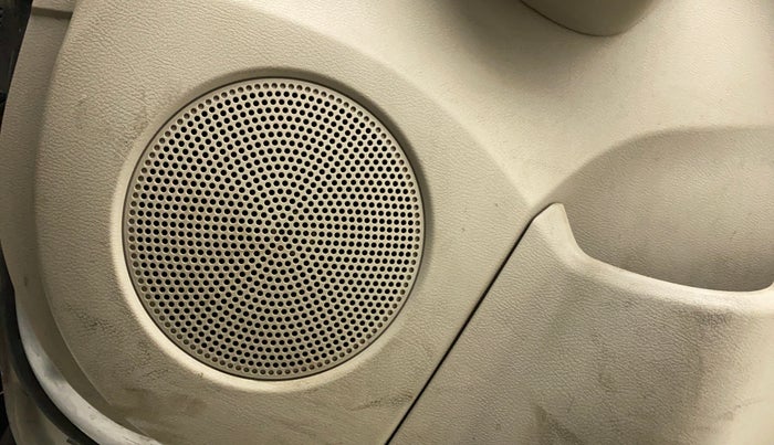 2014 Datsun Go T, Petrol, Manual, 66,548 km, Speaker