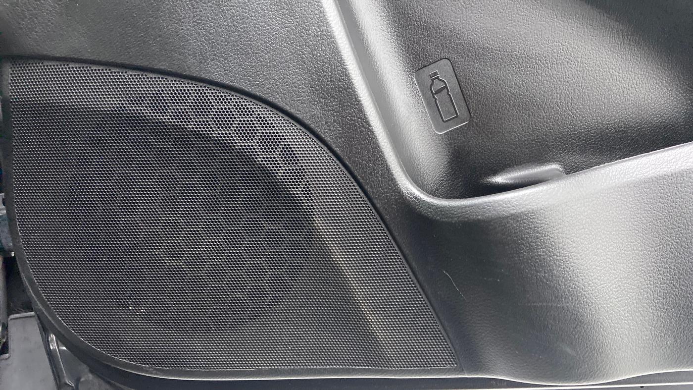 2020 Maruti S Cross ALPHA AT1.5, Petrol, Automatic, 27,653 km, Speaker