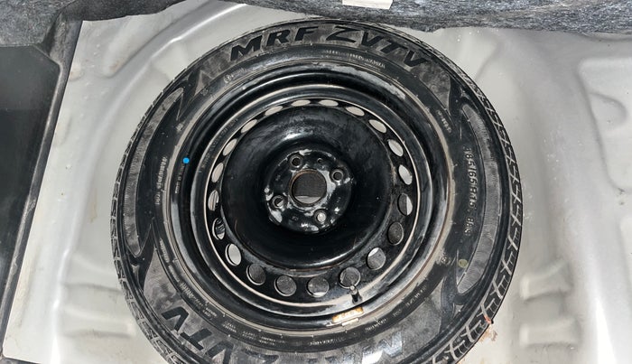 2018 Maruti Baleno DELTA PETROL 1.2, Petrol, Manual, 33,187 km, Spare Tyre