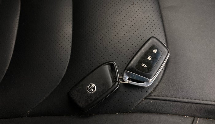 2020 MG HECTOR SHARP 1.5 DCT PETROL, Petrol, Automatic, 65,773 km, Key Close Up