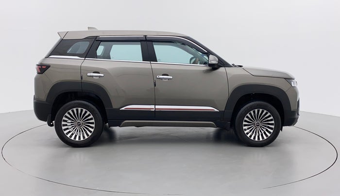 2023 Maruti BREZZA VXI SMART HYBRID, Petrol, Manual, 5,429 km, Right Side View