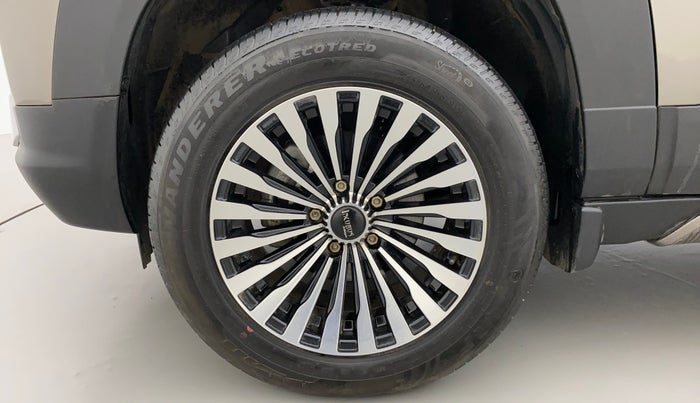 2023 Maruti BREZZA VXI SMART HYBRID, Petrol, Manual, 5,429 km, Left Front Wheel