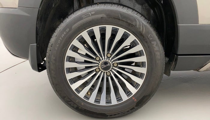 2023 Maruti BREZZA VXI SMART HYBRID, Petrol, Manual, 5,429 km, Right Rear Wheel